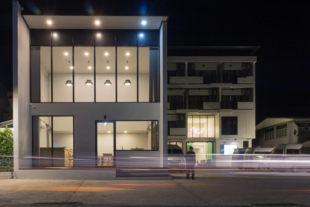 M2 Hotel Phayao Exteriör bild