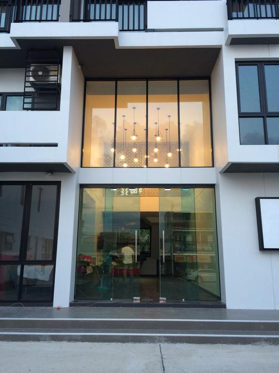 M2 Hotel Phayao Exteriör bild